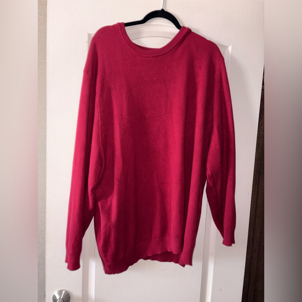 Women's Red Crewneck Sweater - Unbranded